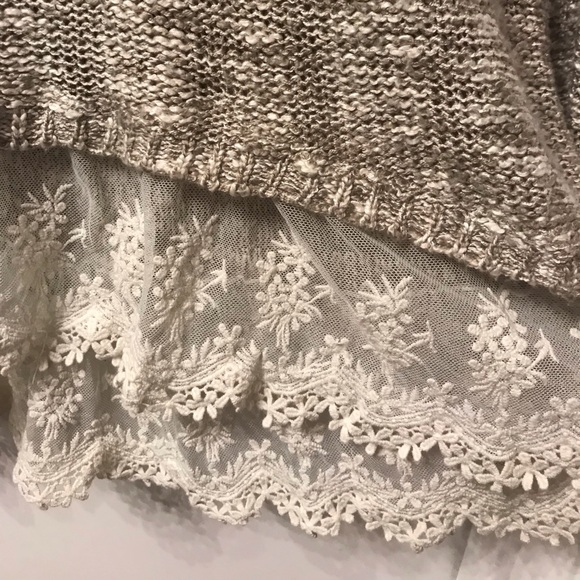 Rewind knot top - Picture 3 of 3